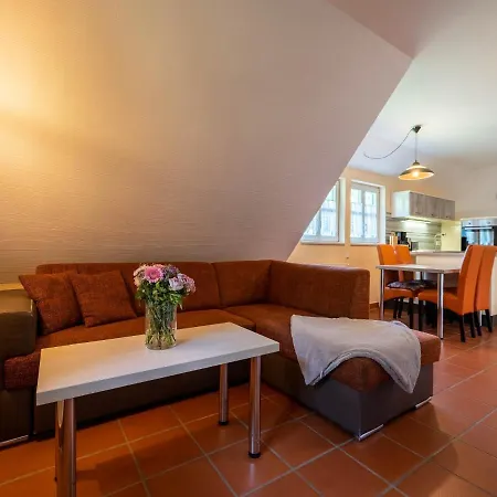 Apartment Rugana - Komfort Mit 2 Schlafzimmern C19